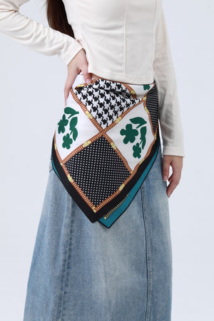 Luxury Reversible Silky Scarf - Two-Tone Double-Sided Design 🔄🧣 Leto Collection