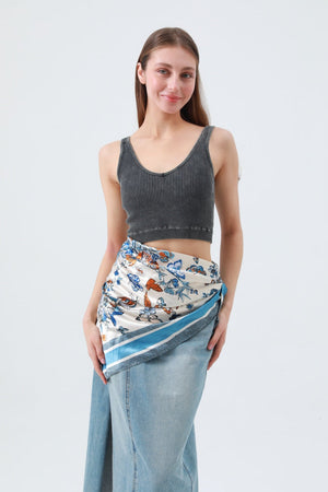 Silky Butterfly Floral Bandana – Summer Staple Scarf 🦋🌸 Leto Collection