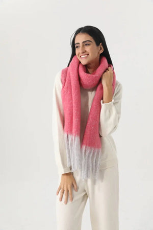 Women Gradient Tassel Thick Knit Soft Warm Winter Wrap 🧣🎨 Leto Collection