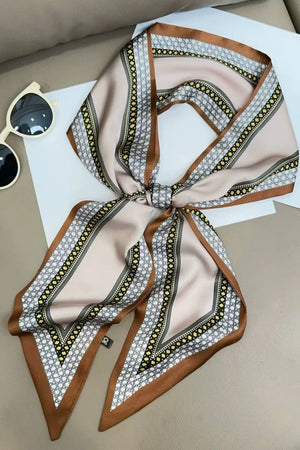 Women Narrow Pointed Decor Satin Scarf with Retro Geometric Trim Leto Collection