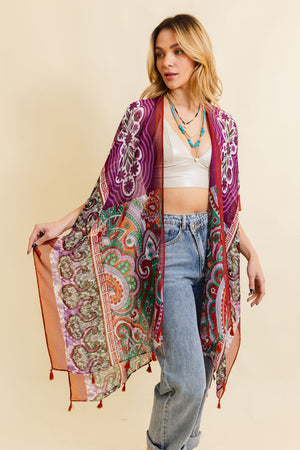 Free Spirit Cinched Sleeve Paisley Kimono