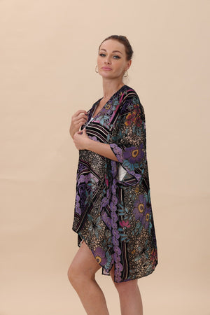Velvet Bloom Kimono – Luxurious Textures & Artisan Craftsmanship🌸✨