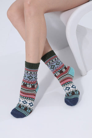 Retro Fair Isle Geometric Knit Crew Winter Socks For Women Leto Collection
