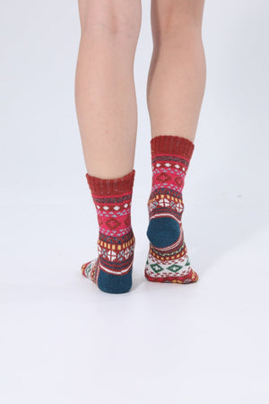 Retro Fair Isle Geometric Knit Crew Winter Socks For Women Leto Collection