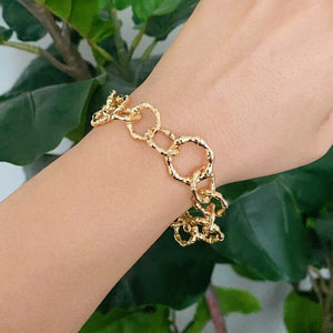 Artfully Linked Chain Bracelet Ellison and Young 