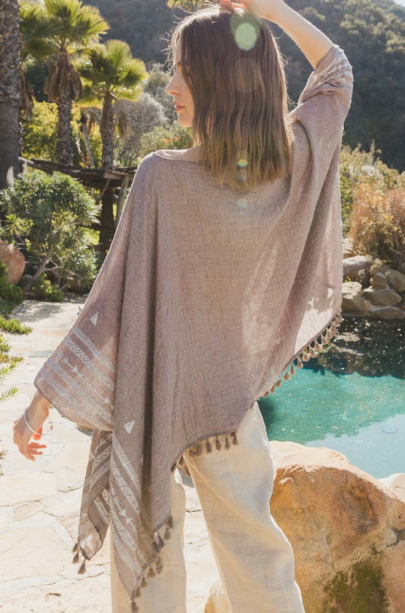 Aztec Embroidered Tunic Kimono One Size / Gray