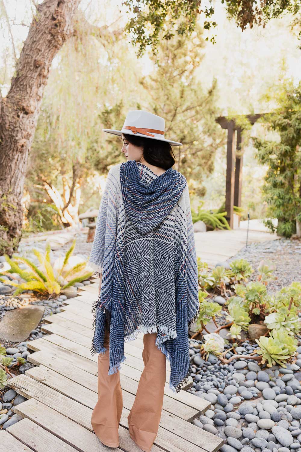 Cuddly Herringbone Hooded Poncho Ponchos One Size / Blue
