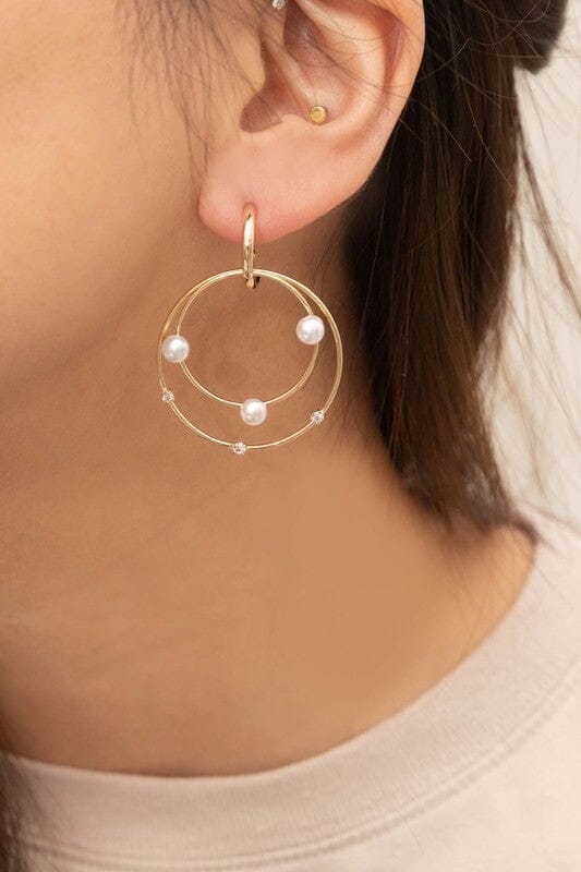 Fawn Pearl Hoop Earrings Lovoda Gold OS 