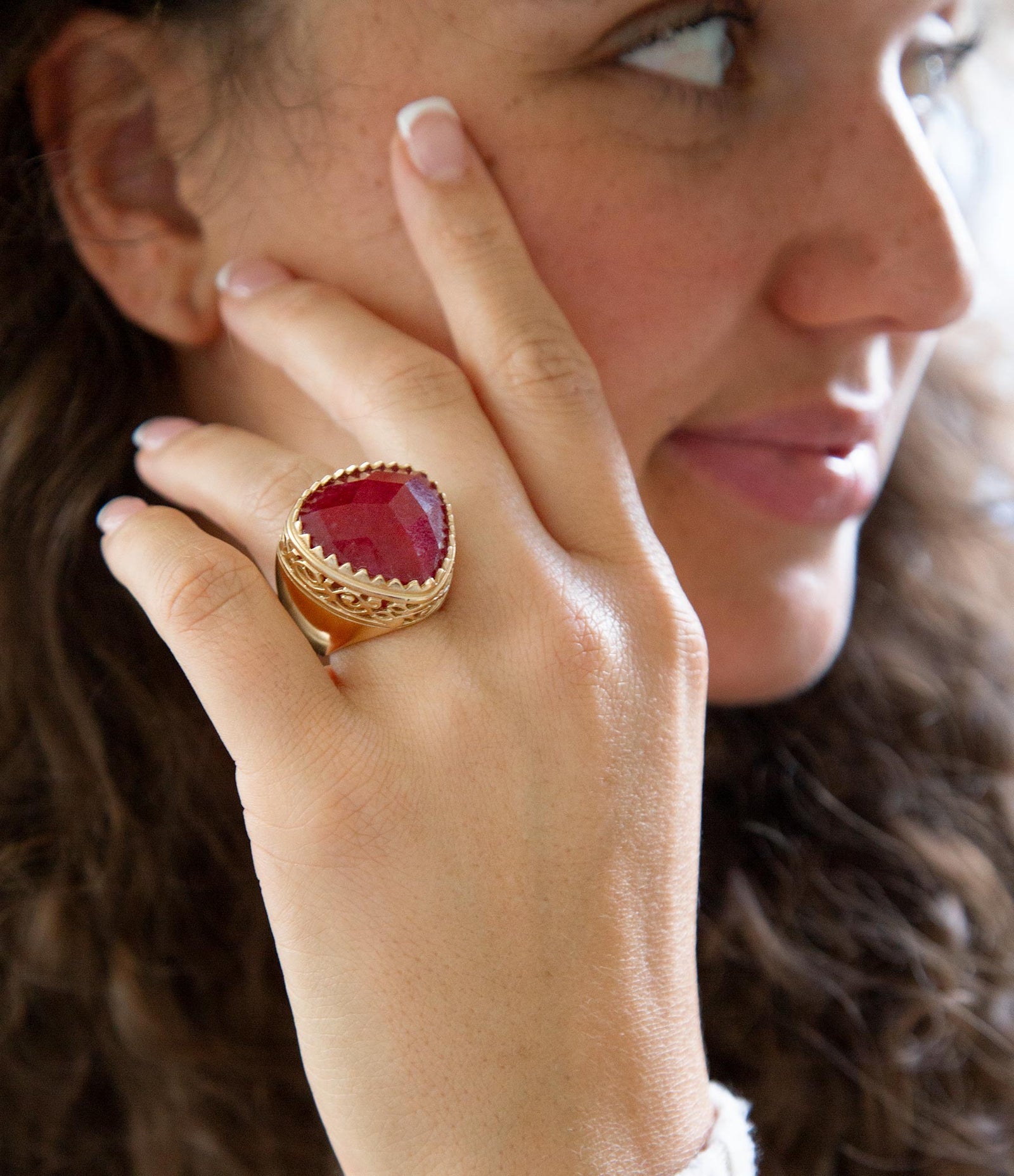 Filigreed Merlot Red Quarrtz Golden Statement Ring