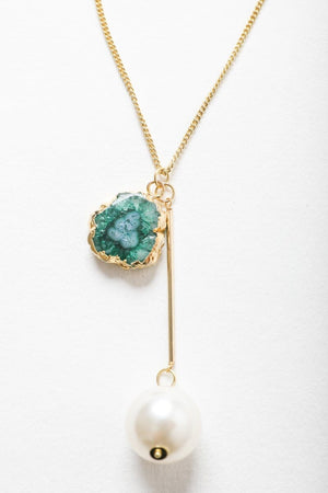 Gem and Pearl Pendant Necklace Jewelry Leto Collection 