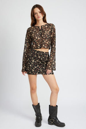 LACE EMBROIDERY MINI SKIRT Emory Park 