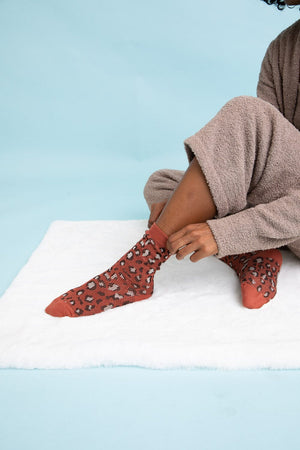 Leopard Knit Socks Socks Leto Collection One Size Rust 