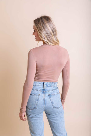 Long Sleeve Fitted Crop Top Top Leto Collection 