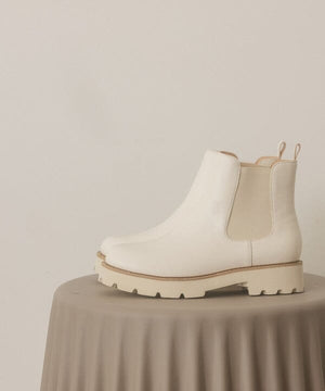 Oasis Society Gianna - Chunky Sole Chelsea Boot KKE Originals 