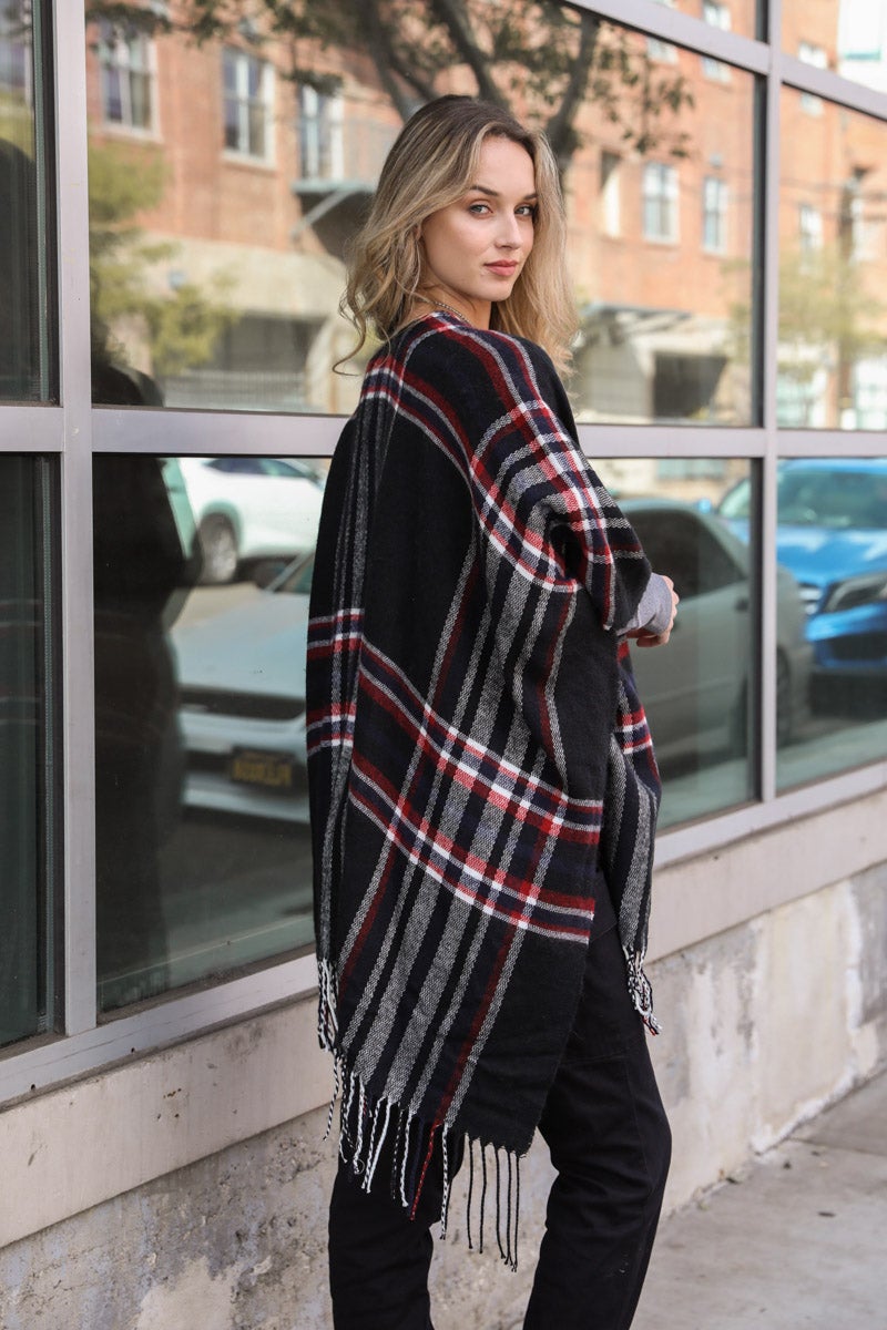 Open Sleeve Classic Plaid Ruana Ponchos Black