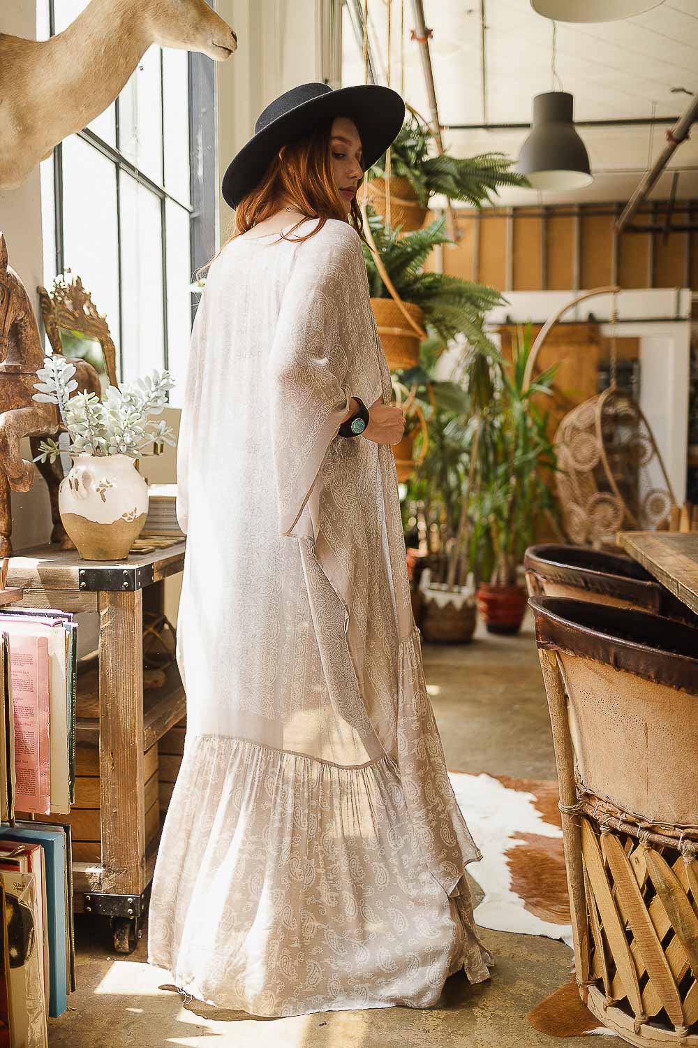 Paisley Free Flow Kimono One Size / Gray