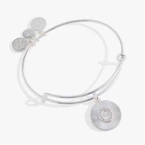Initial O Pave Starburst Texture Bangle