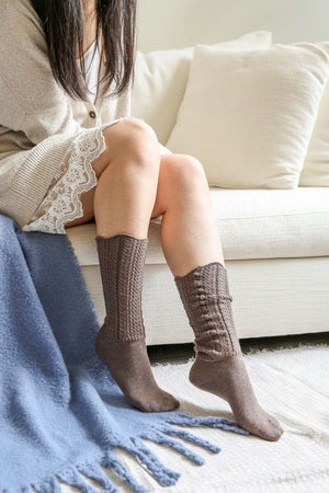 Shell Stitch Crew Socks Socks Leto Collection Brown 