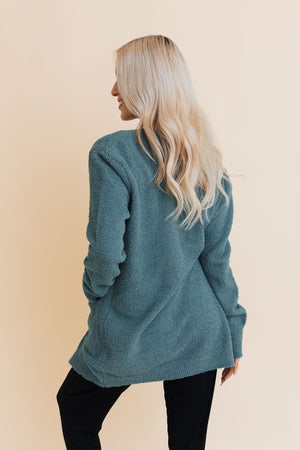 Snuggle Chic Boucle Bliss Cardigan Ponchos Leto Collection 