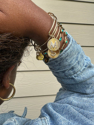 Initial S Pave Starburst Texture Bangle