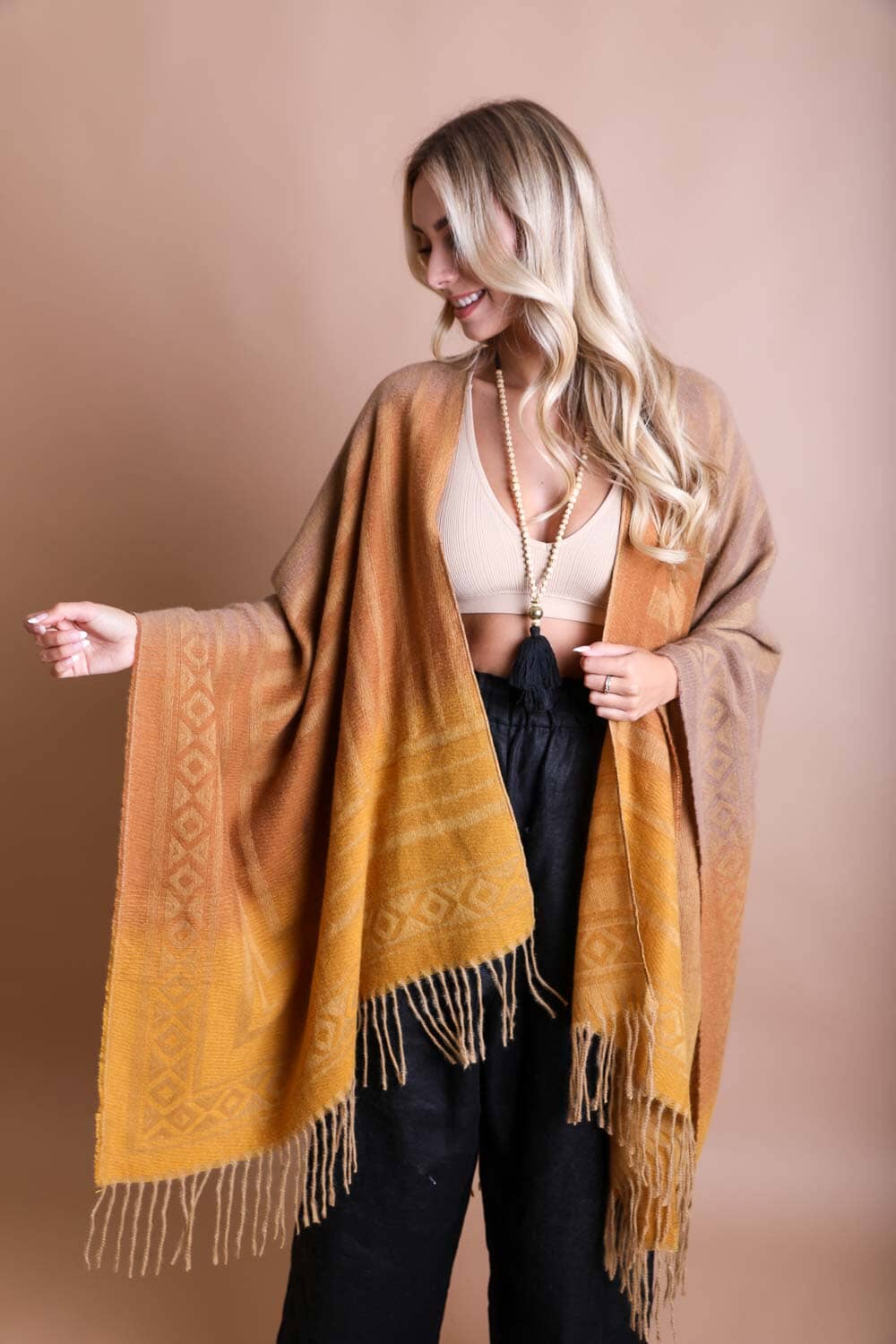 Western Style Colorblend Tassel Serape Ponchos Leto Collection Camel 