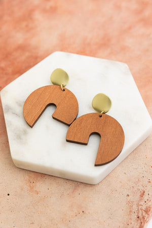 Wooden Modern Arch Shaped Earring Jewelry Leto Collection Camel 