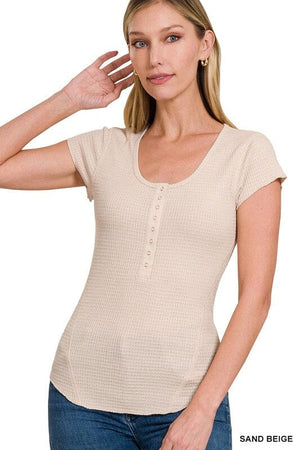 BABY WAFFLE SNAP BUTTON CAP SLEEVE TOP ZENANA SAND BEIGE S 