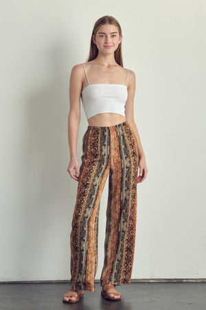 Elastic waisted palazzo pants in ethnic print Miley + Molly Rust L 