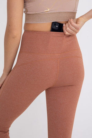 Flare Swoop Back High-Waisted Leggings Mono B 