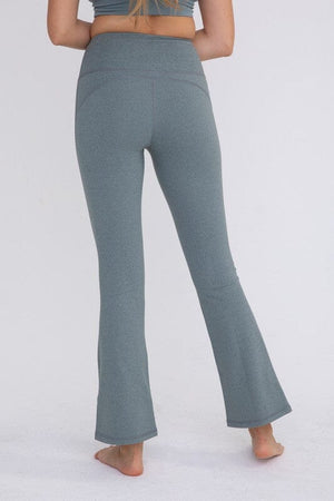 Flare Swoop Back High-Waisted Leggings Mono B 