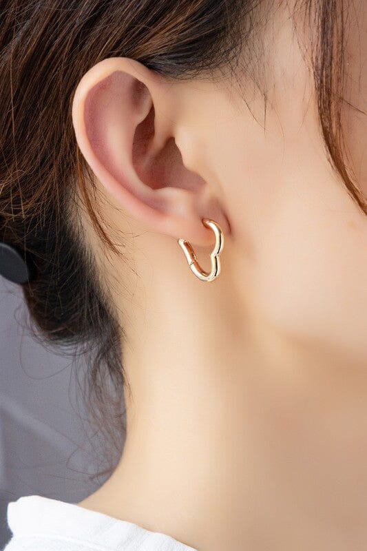 Heart shape hinged huggie hoop earrings LA3accessories Gold one size 