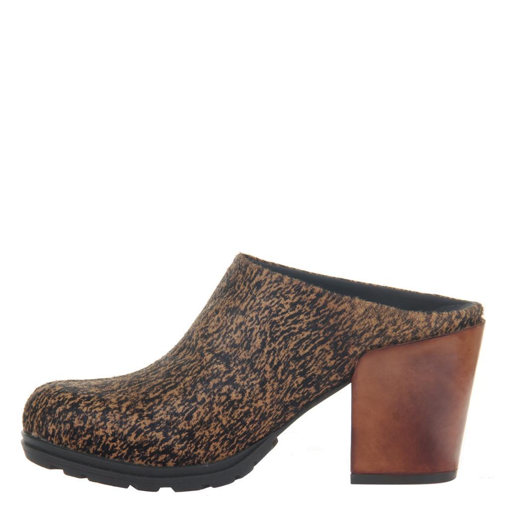 NAKED FEET - PROPER in BROWN SUGAR Mules WOMEN FOOTWEAR NAKED FEET 