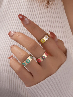 Set of three ring bands with flowers LA3accessories Gold one size 