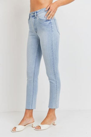 SKINNY JEANS WITH SCISSOR CUT JUST USA JEANS 