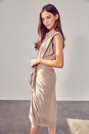SLEEVELESS BUTTON FRONT TIE DRESS Do + Be Collection 