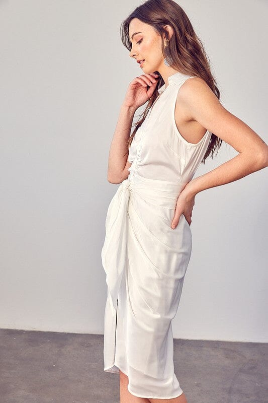 SLEEVELESS COLLARED FRONT TIE DRESS Do + Be Collection OFF WHITE S 